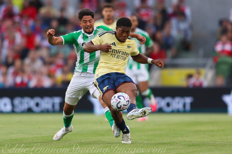 arsenal-v-real-betis-11-of-62-standard.jpg
