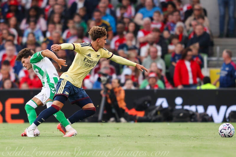 arsenal-v-real-betis-25-of-62-standard.jpg