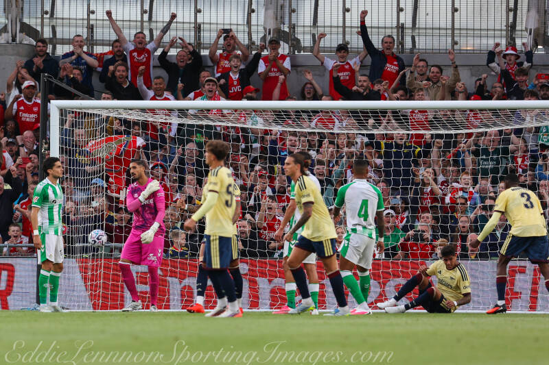 arsenal-v-real-betis-31-of-62-standard.jpg