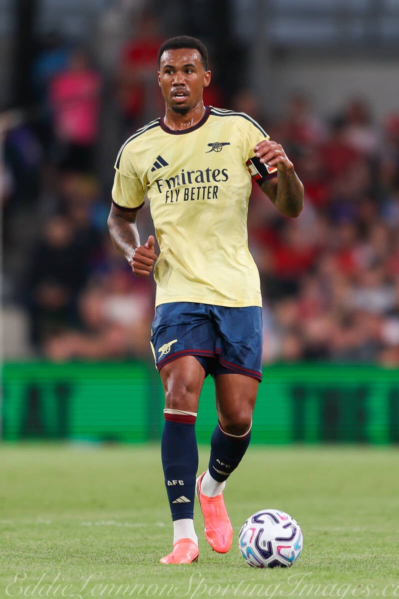arsenal-v-real-betis-58-of-62-standard.jpg
