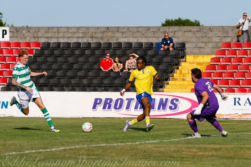 baldoyle-united-v-longford-town-70-of-76-standard.jpg