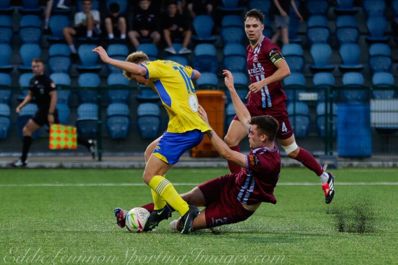cobh-ramblers-fc-v-longford-town-fc-12-of-51-standard.jpg