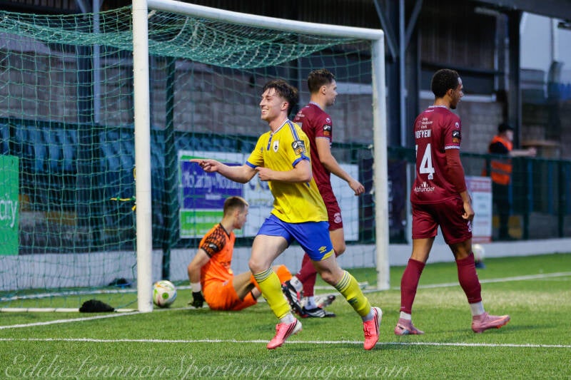 cobh-ramblers-fc-v-longford-town-fc-30-of-51-standard.jpg