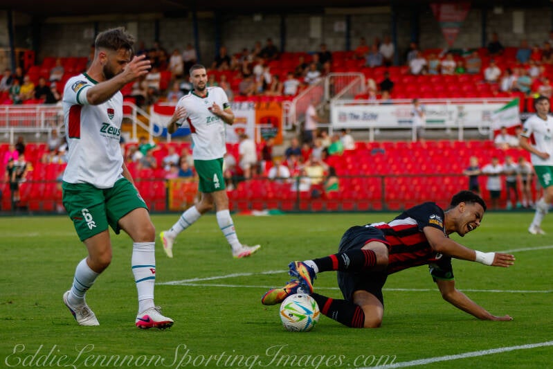 cork-city-v-longford-town-33-of-52-standard.jpg