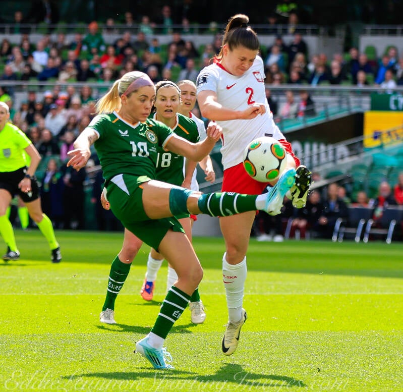ireland-v-poland-wnt-10-of-91-standard.jpg