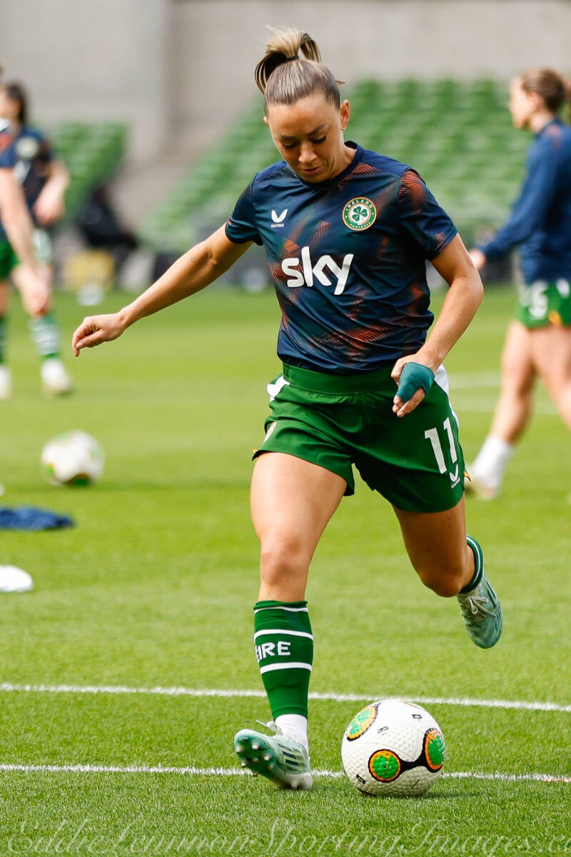 ireland-v-poland-wnt-19-of-36-standard.jpg