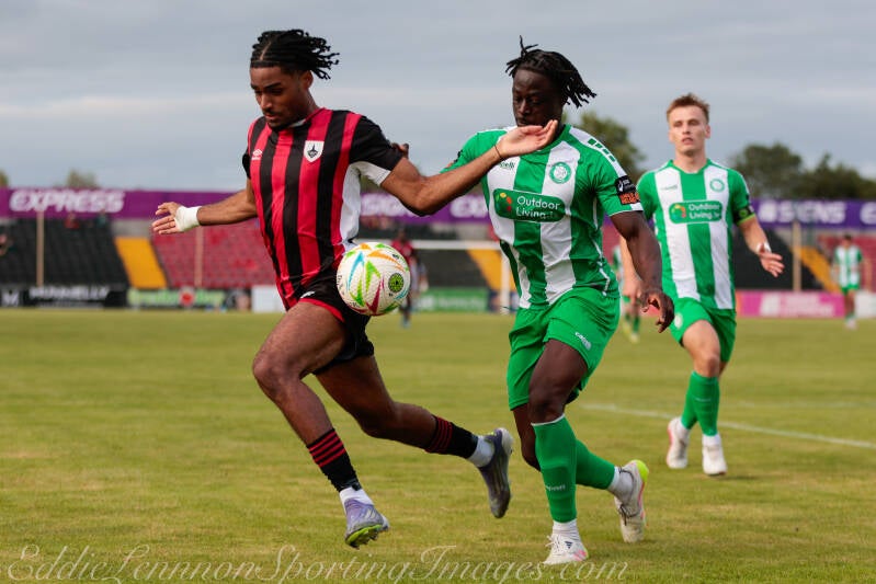 longford-town-fc-v-bray-wanderers-fc-4-of-66-standard.jpg
