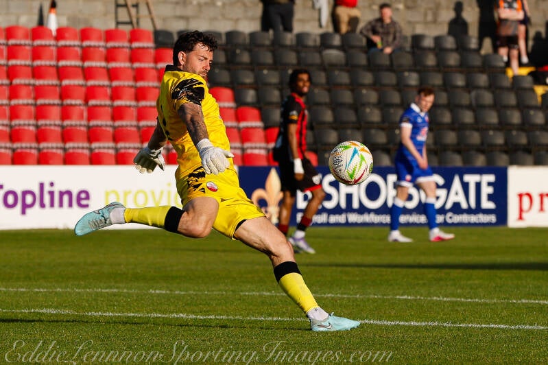longford-town-v-treaty-united-1-of-57-standard.jpg