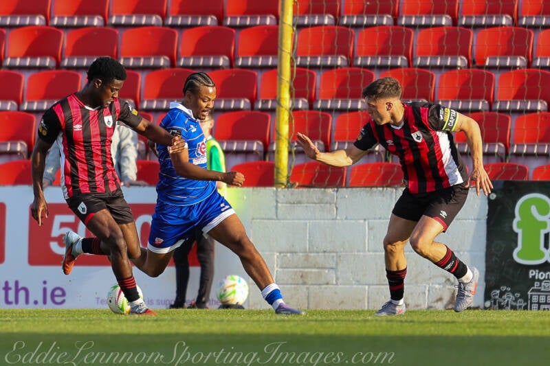 longford-town-v-treaty-united-11-of-57-standard.jpg