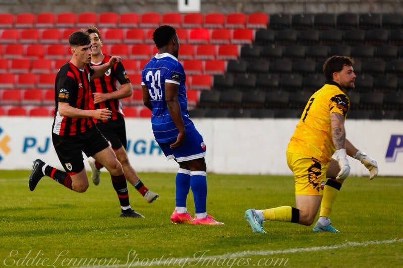 longford-town-v-treaty-united-47-of-57-standard.jpg