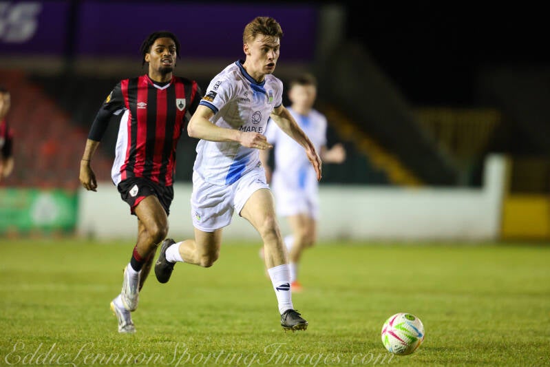 longford-v-ucd-20-of-49-standard.jpg