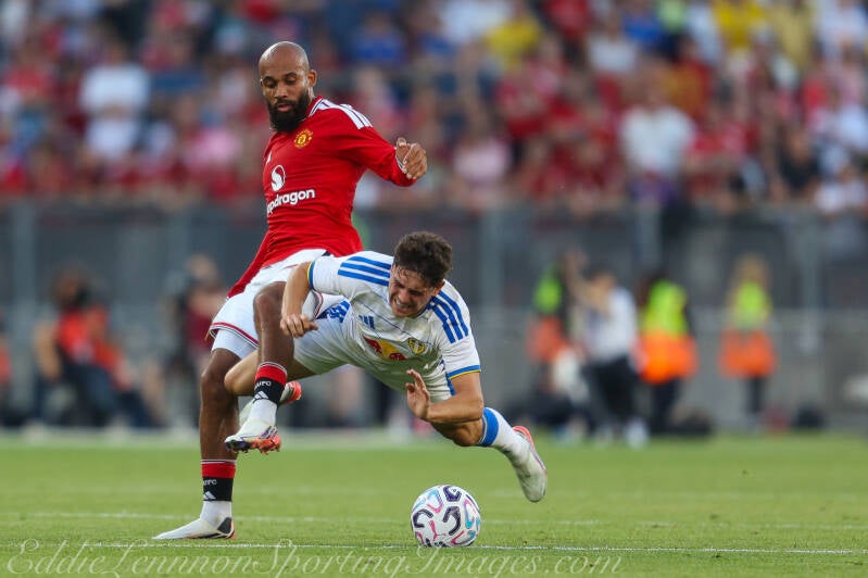 manchester-united-v-leeds-united-24-of-61-standard.jpg