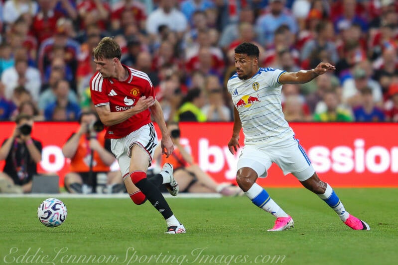 manchester-united-v-leeds-united-35-of-61-standard.jpg