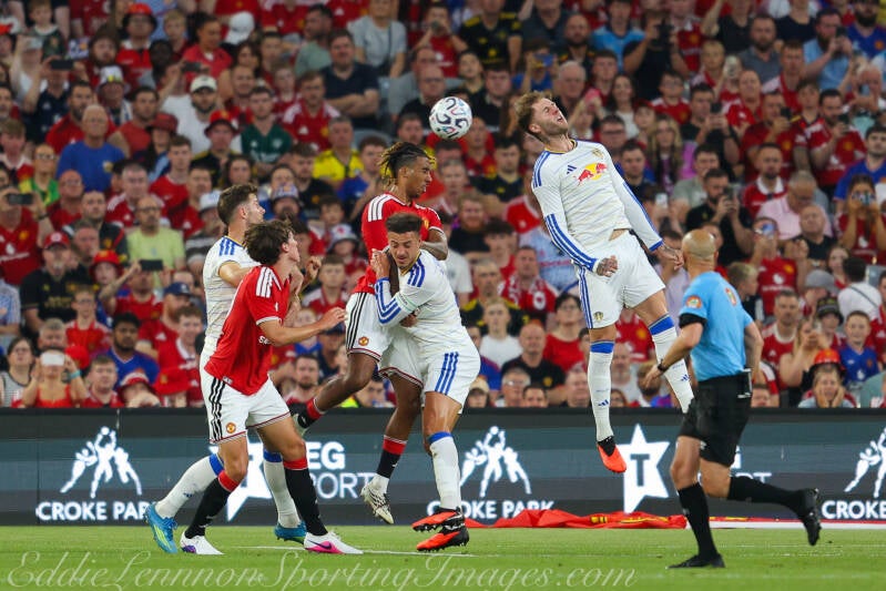 manchester-united-v-leeds-united-43-of-61-standard.jpg