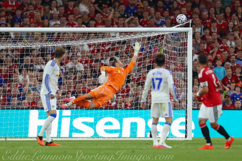 manchester-united-v-leeds-united-53-of-61-standard.jpg