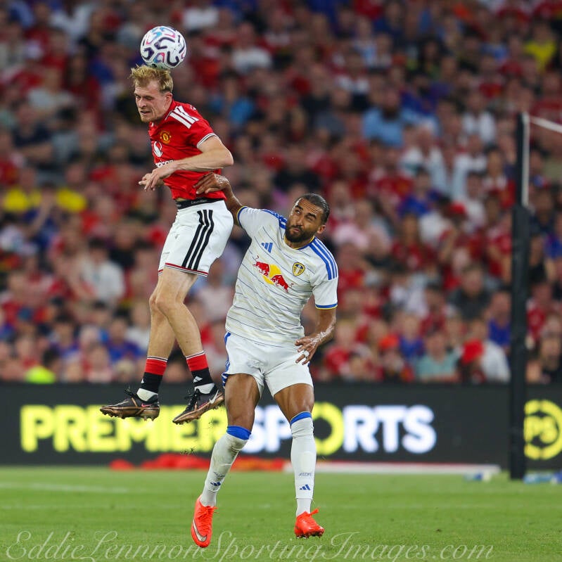 manchester-united-v-leeds-united-9-of-10-standard.jpg