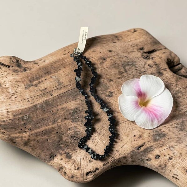 Collier en obsidienne