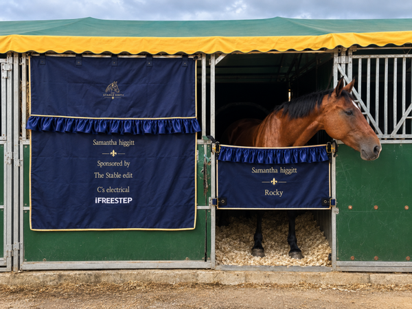 Stable drape