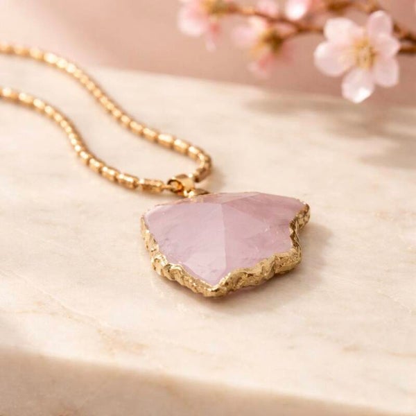 Cordón con Maxi Colgante de Cuarzo Rosa