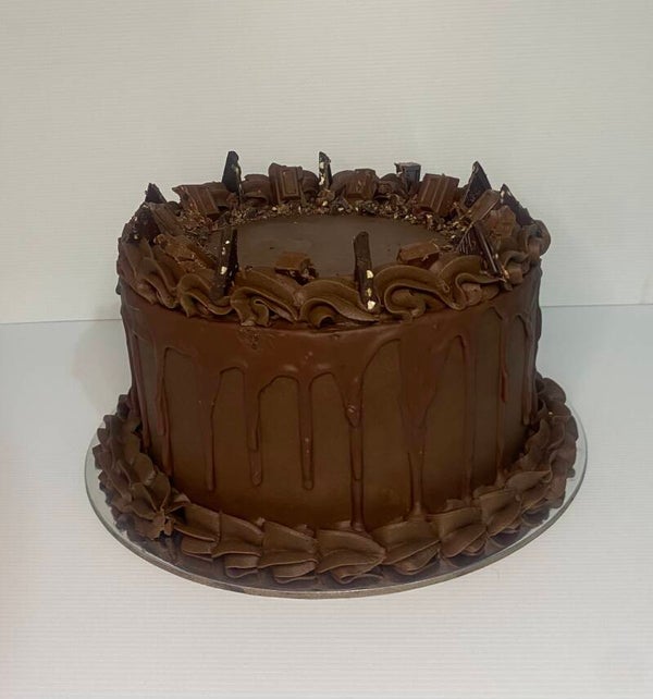Chocolate Deluxe Cake (Round)