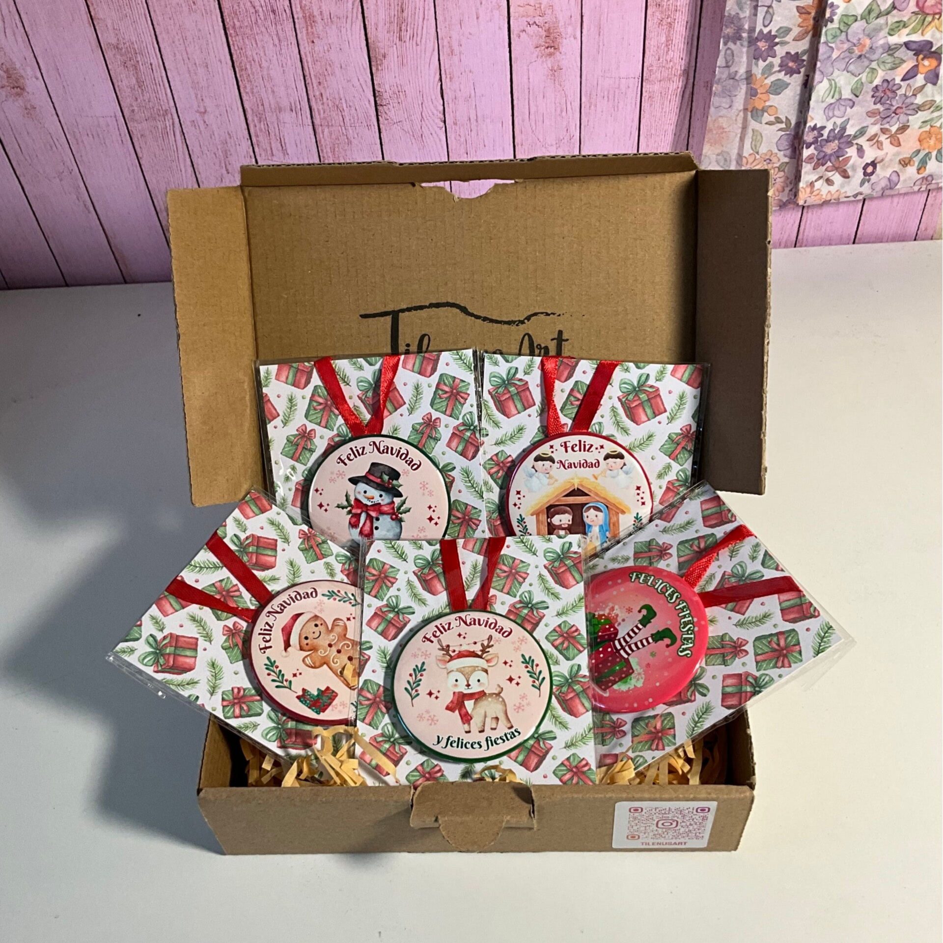 Navichapa – Pack de 5 bolas de Navidad con imán