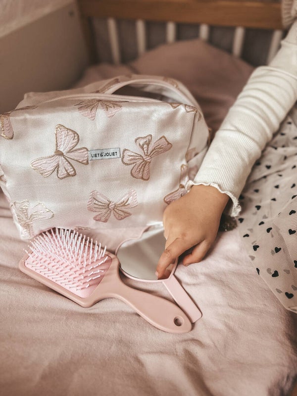 Bag - pink bows met haartools