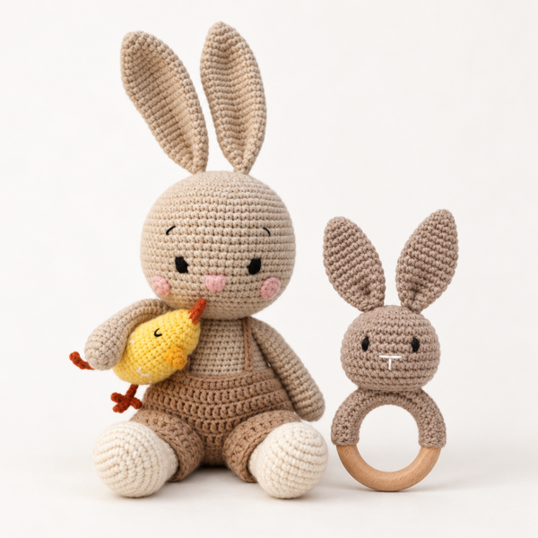 Hasen-Set Flocke - Häkelrassel & Kuscheltier
