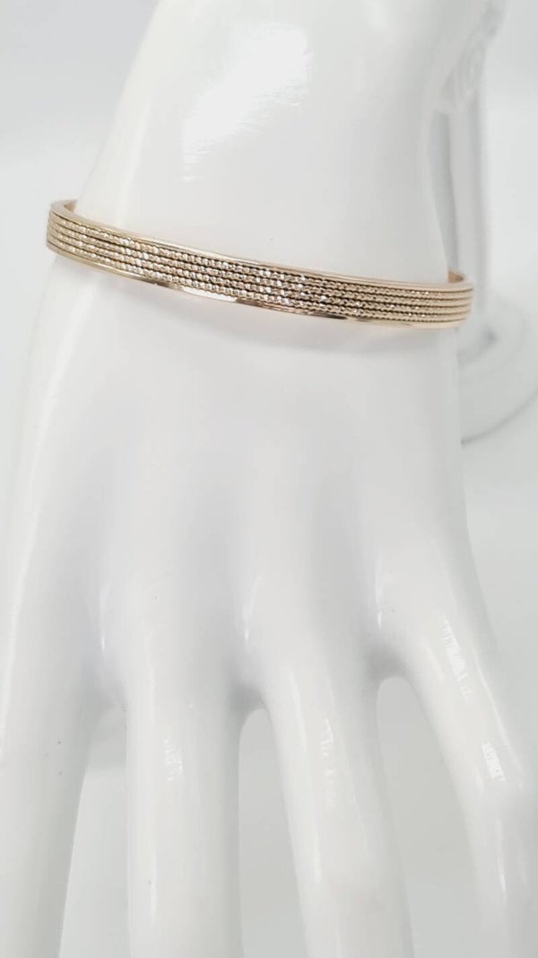 Deluxe zarif open bangle