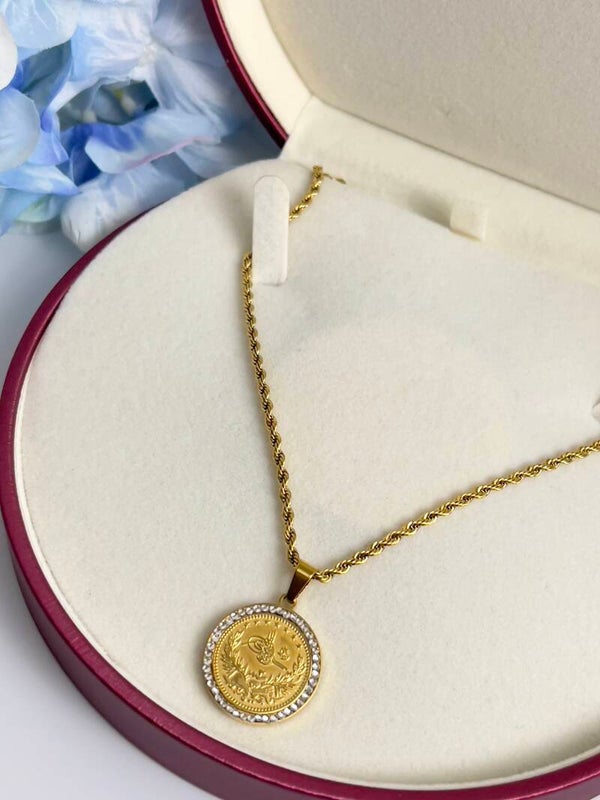 Stalen Reşat Ketting