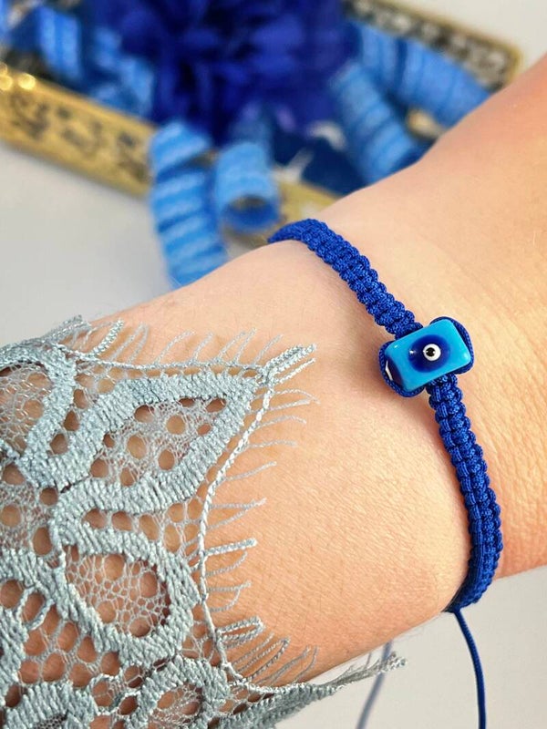 Blue Macramé Nazar armband