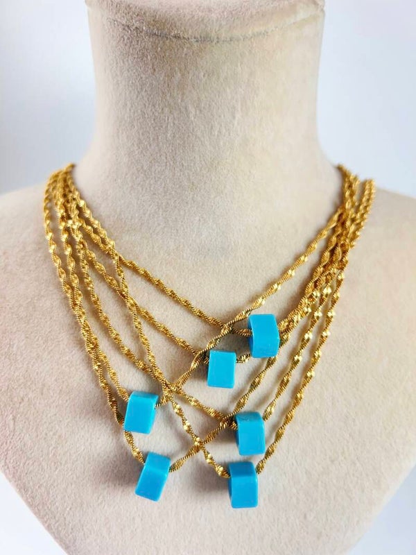 Stalen Avşar Ketting