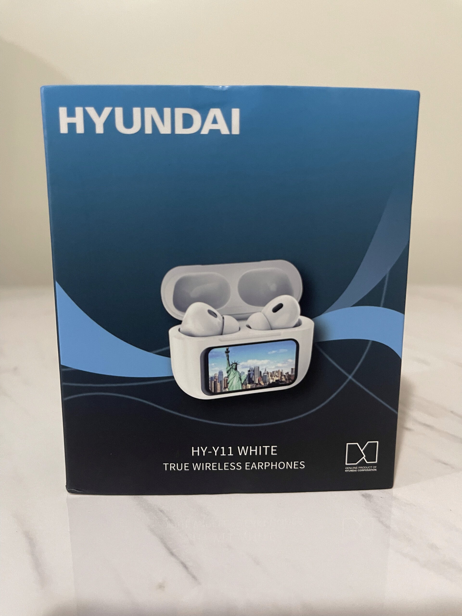Hyundai HY-Y11 White True Wireless Earbuds with Display