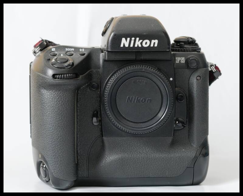 Nikon-9.jpg