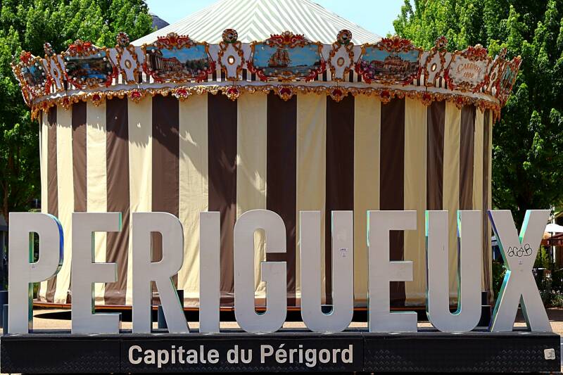 a-p-rigueux-sign-standard.jpg
