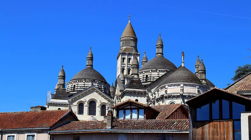 cath-drale-saint-front-de-p-rigueux-standard.jpg