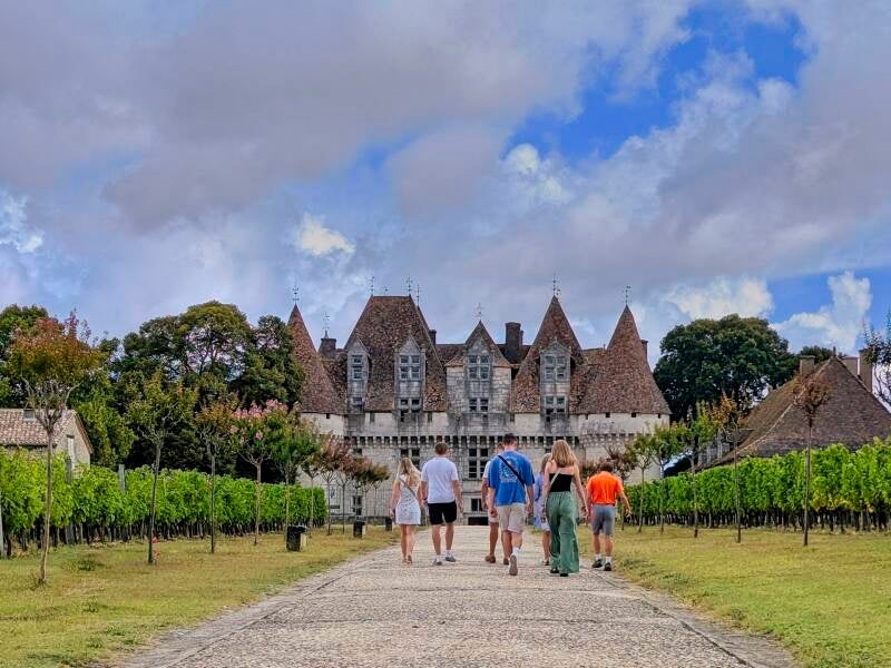 family-day-out-ch-teau-de-monbazillac-standard.jpg