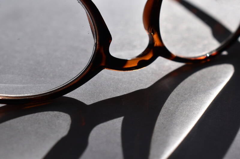 glasses-macro-chal_resize-standard.jpg