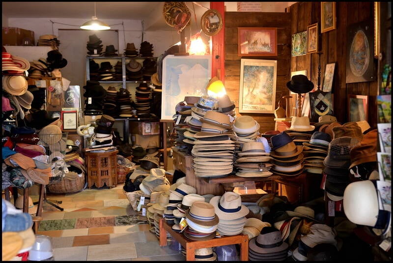 produce-la-boutique-du-chapelier-standard.jpg