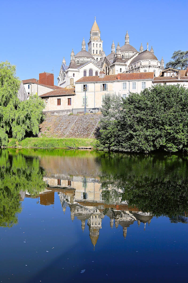 reflected-glory-standard.jpg