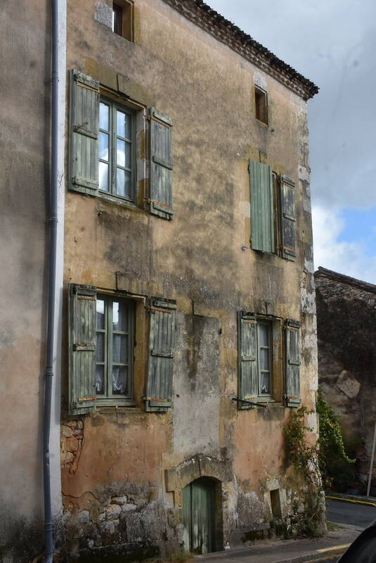 windows-hangin-in-there-standard.jpg