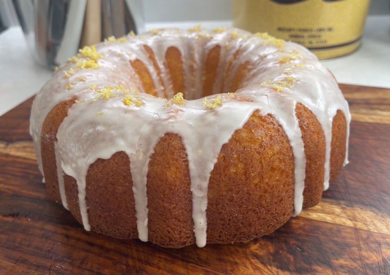 Classic Lemon Pound cake