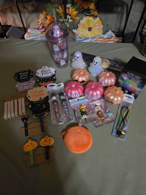 Only 1 available- HALLOWEEN BUNDLE