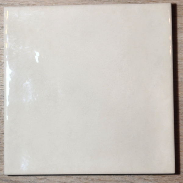 Tegeltje beige glans
