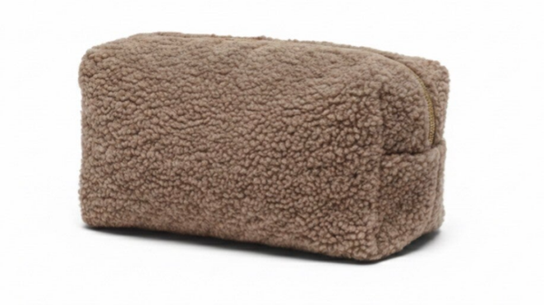 Teddy Etui - By Kos Bruin