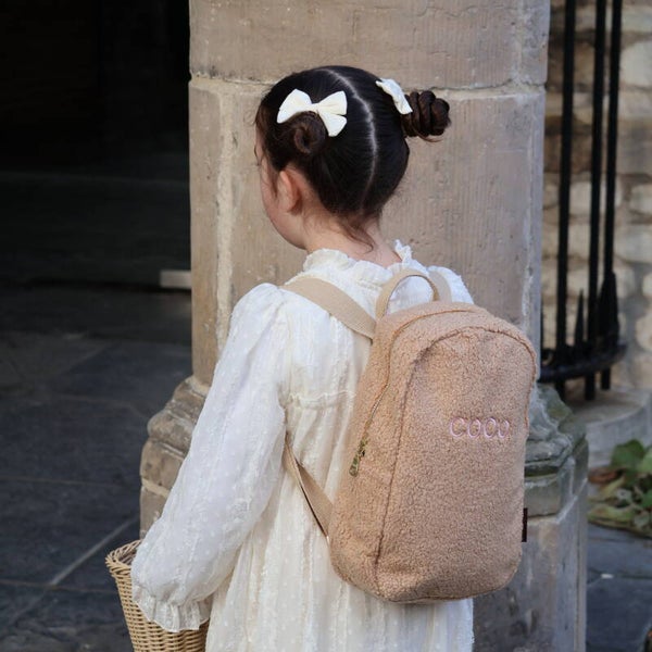 Teddy Rugtas - By Kos Beige