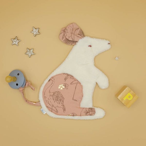 Pip knuffeldiertje klein wit roze bloem