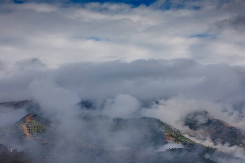 clouds-4-standard.jpg