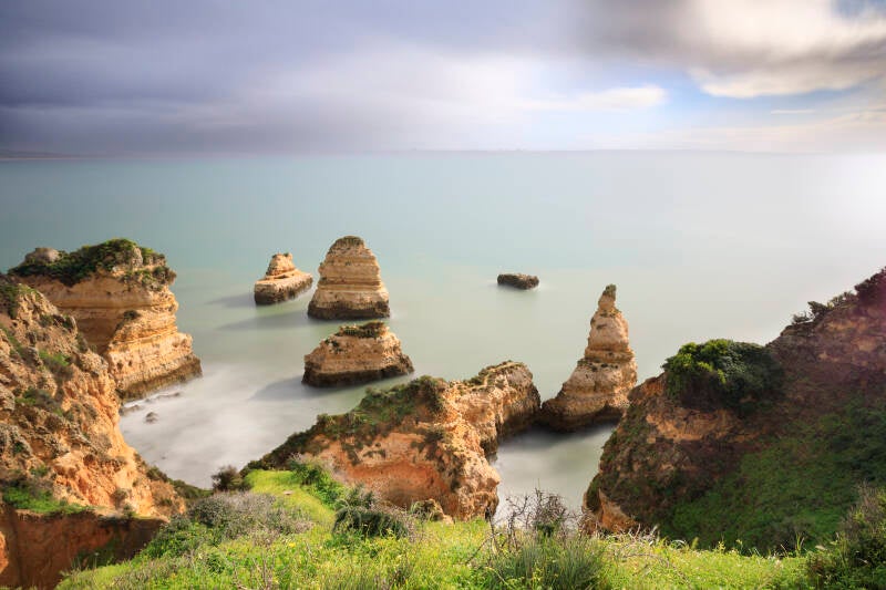 lagos-cliffs-10-standard-n1h1tt.jpg
