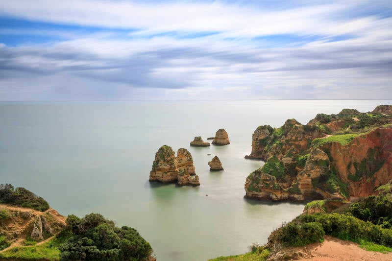 lagos-cliffs-7-standard-zv4sme.jpg