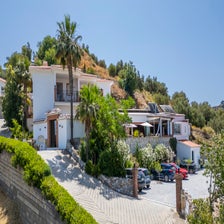 malaga-hills-web-41-standard.jpg